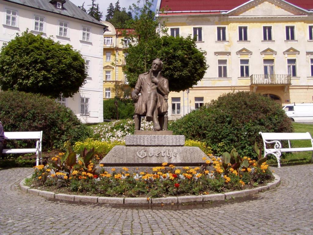 Topapartmany Lesni Mariánské Lázně Exterior foto